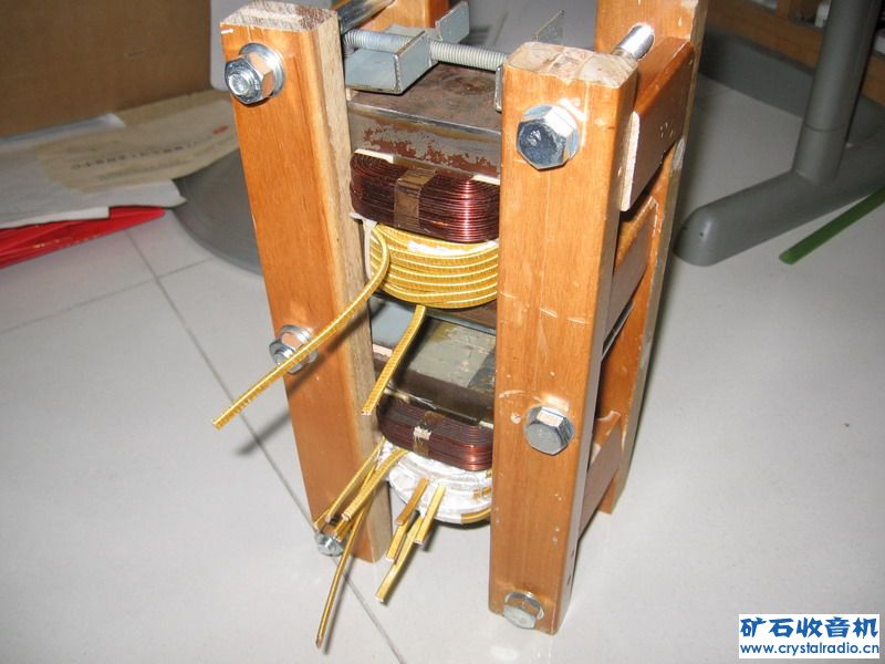 淘了一对微波炉变压器,做小电焊机。焊机测试