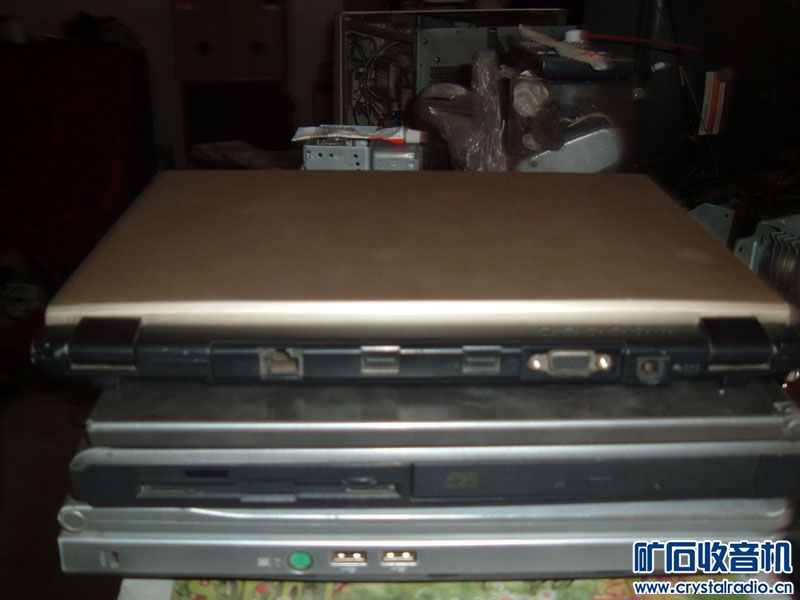 笔记本维修电源 1218148fo5vzcq828nbn7q.jpg