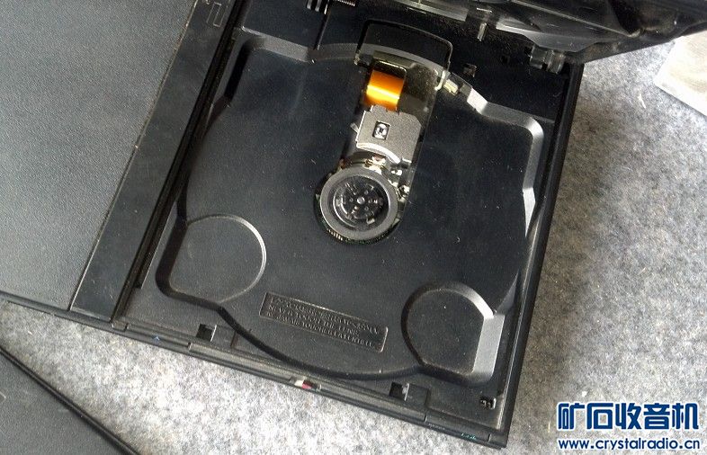 出成色好的薄机索尼PS2-70006 港版,配件齐全