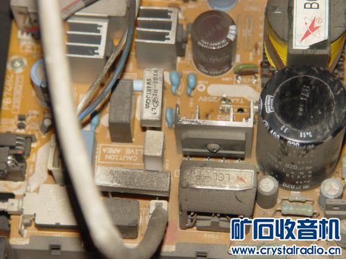 电视机开机电源灯不亮,最大故障的可能性是哪