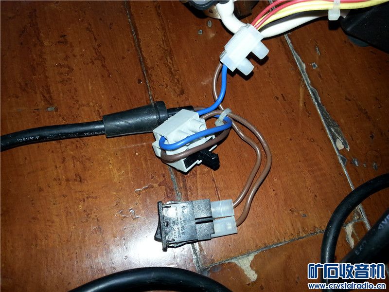 电机怎么换电线 173659m83aui38b8ofipur.jpg