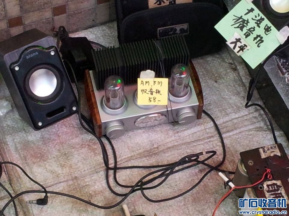 实地偷拍 香港鸭寮街旧货市埸48小时