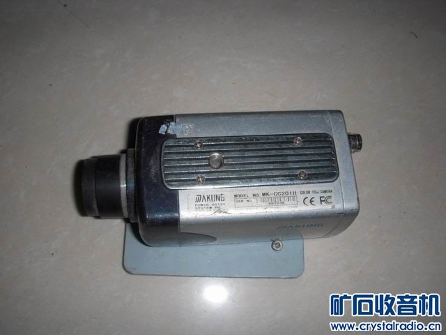 好多采集卡 鞭子,监控摄像头 破显示器 - 〓新人