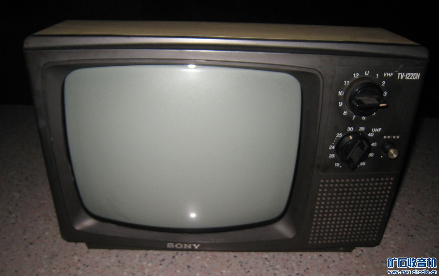 法国的包 Futaba箱子 sony老黑白电视机 - 〓新