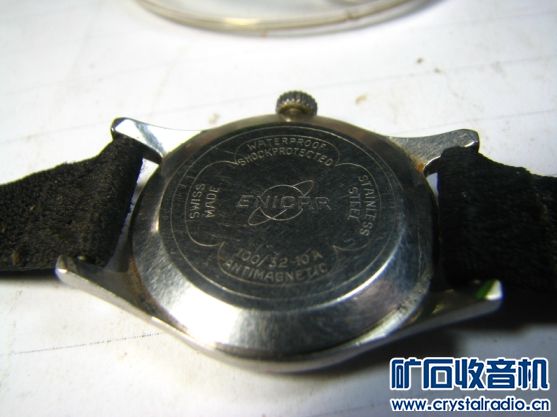 看似有缝其实无缝 后盖开不了的老东西 - 〓古