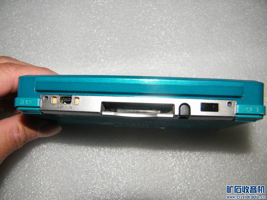 出台任天堂游戏机(型号NINTENDO3DS) - 〓器