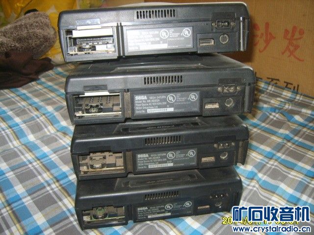 世嘉土星SS游戏机4台 (每台120元包快递) - 〓