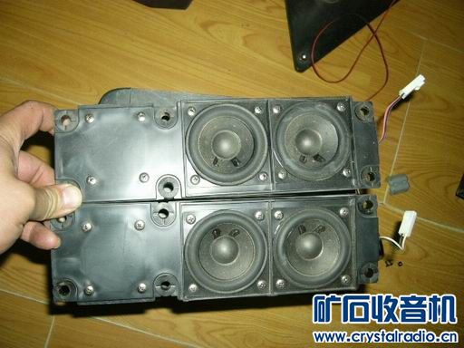 2对电视拆下来的喇叭一对夏普的一对SONY 的