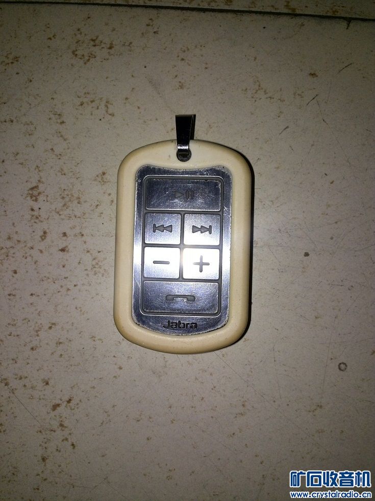 万用表,爱华收音机.jabya蓝牙耳机.罗技鼠标.W