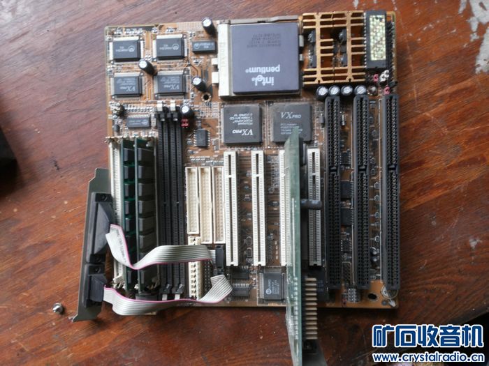 出两块老主板 老cpu SLOT1 奔二 - 〓新人交换