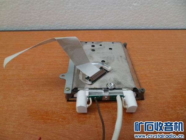 DVD便携播放机、SONY 游戏机、拆机显示屏