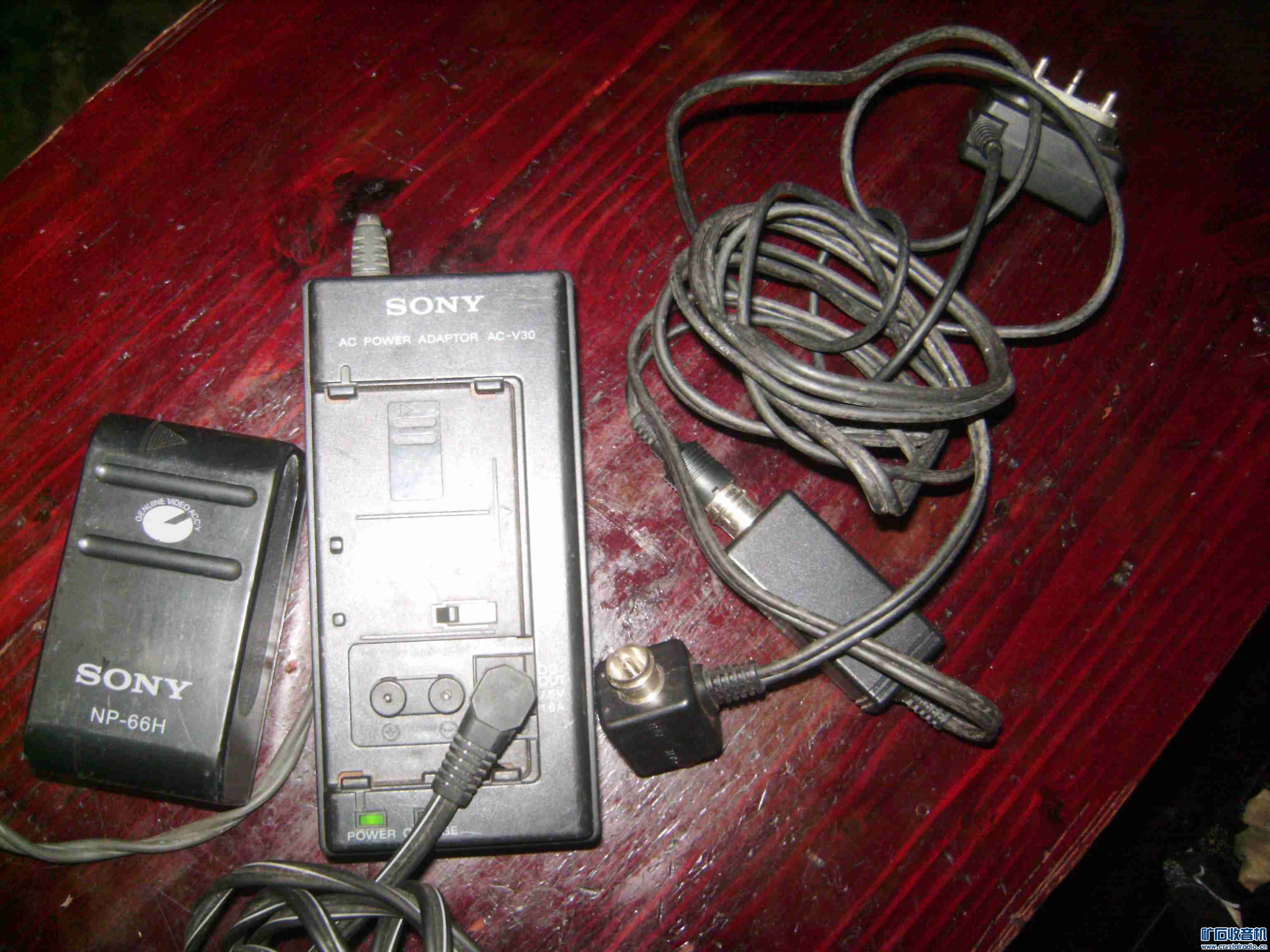 SONY TR75E摄象机开机报警,亮红灯70元包韵