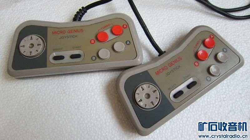 自己20年前的小天才游戏机配件差不多都齐全