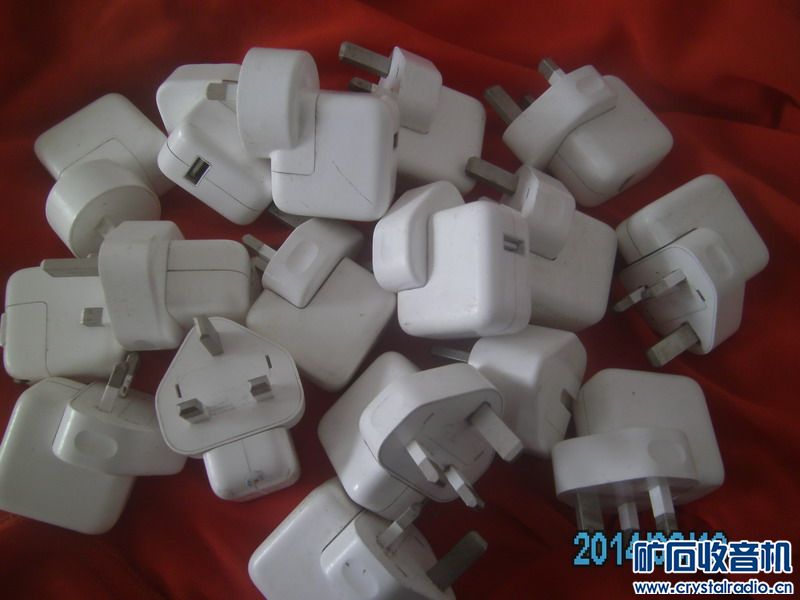 坏的原装苹果5伏2.1安USB口手机充电器 - 〓器