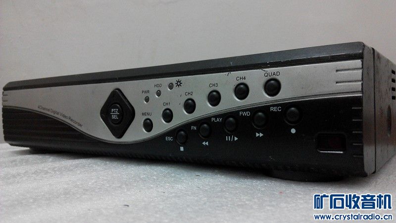 出一个4路录像机和小显示器 - 〓新人交换专区