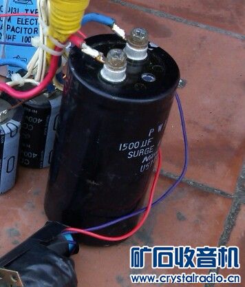 新制作的可变充磁头,给表头充磁变得简单容易