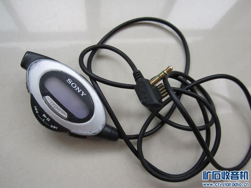 52 索尼线控 飞达袖珍收音机 日本12MM镜头 -