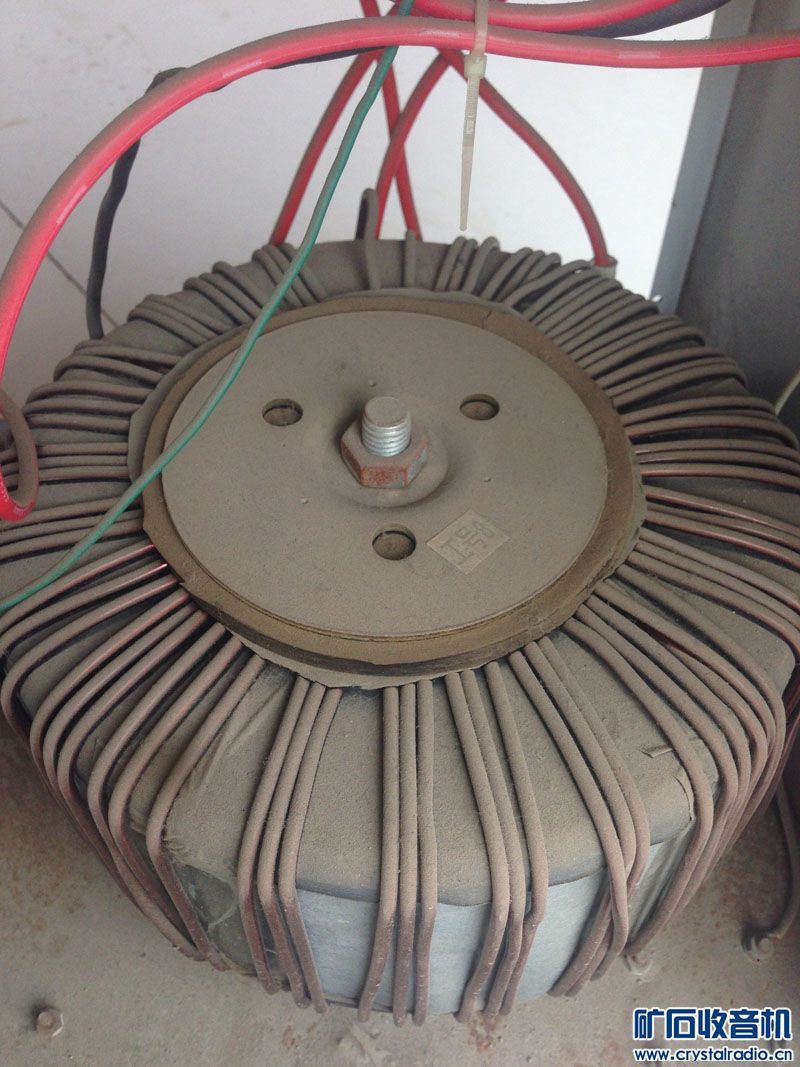 220v交流稳压器15kw 10kw还有服务器电脑配件处理了 新人...