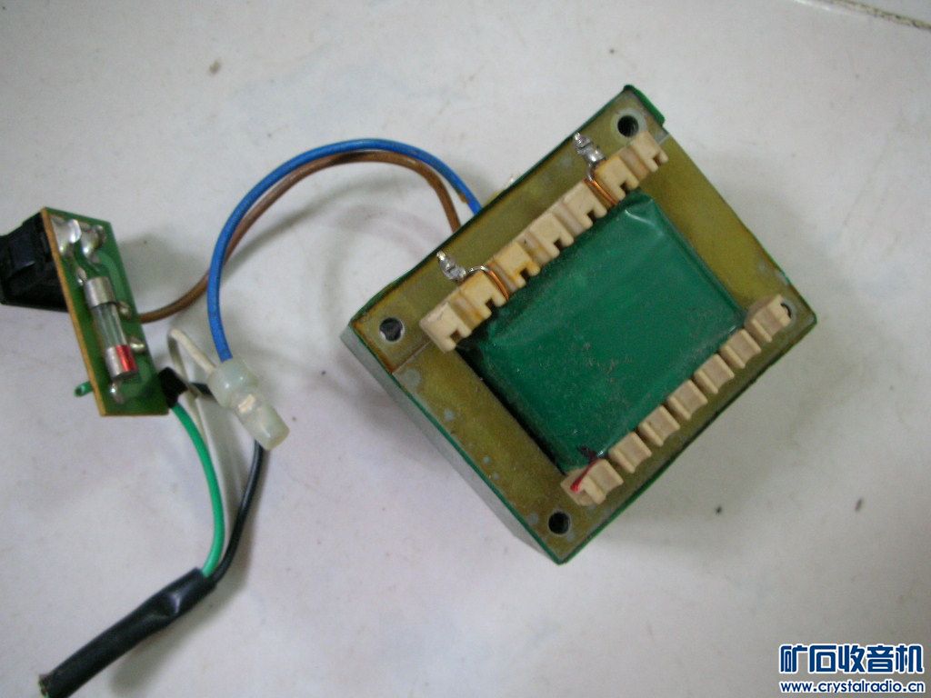 苏联兆欧表、日本936焊台变压器、936焊台刀