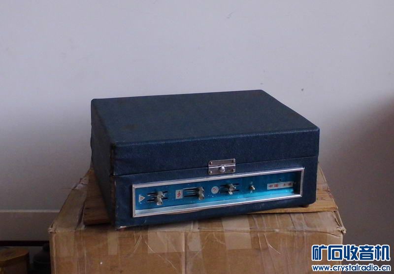少见的上海中华206型立体声电唱机,自带功放,