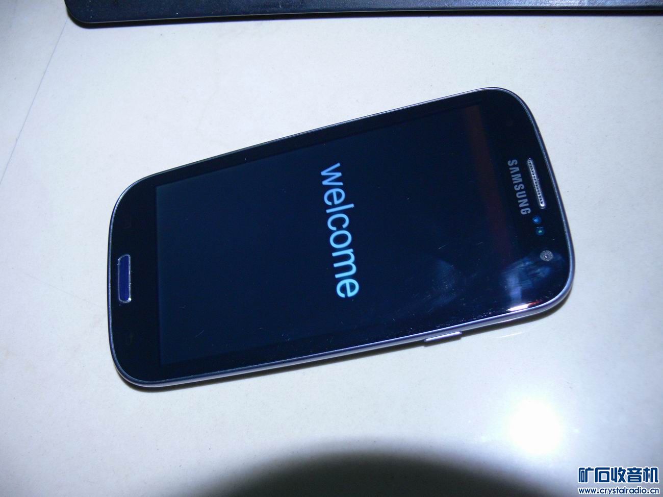 摩托罗拉V3 诺基亚 40元 SONY T1钢壳卡片数