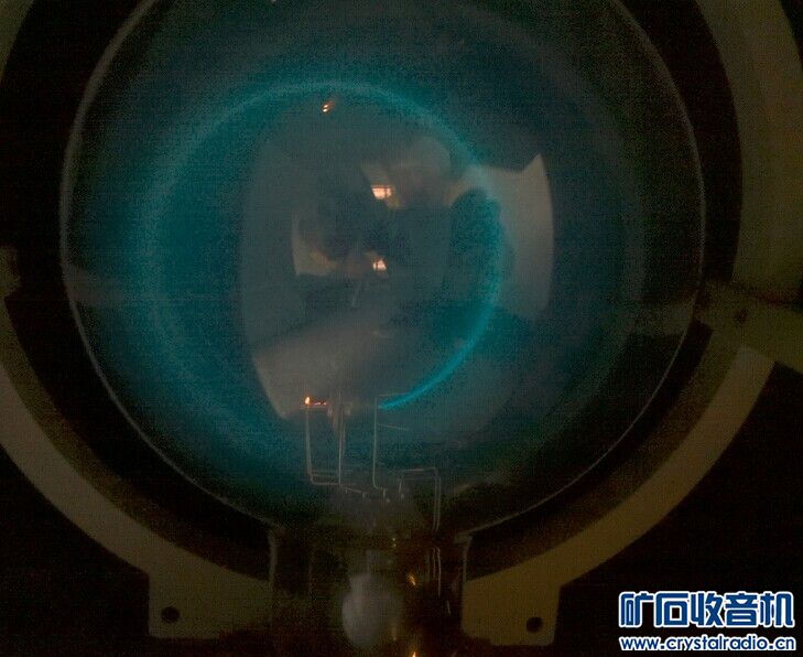 洛伦兹力演示器 - 〓古董收藏展示〓 - 矿石收音