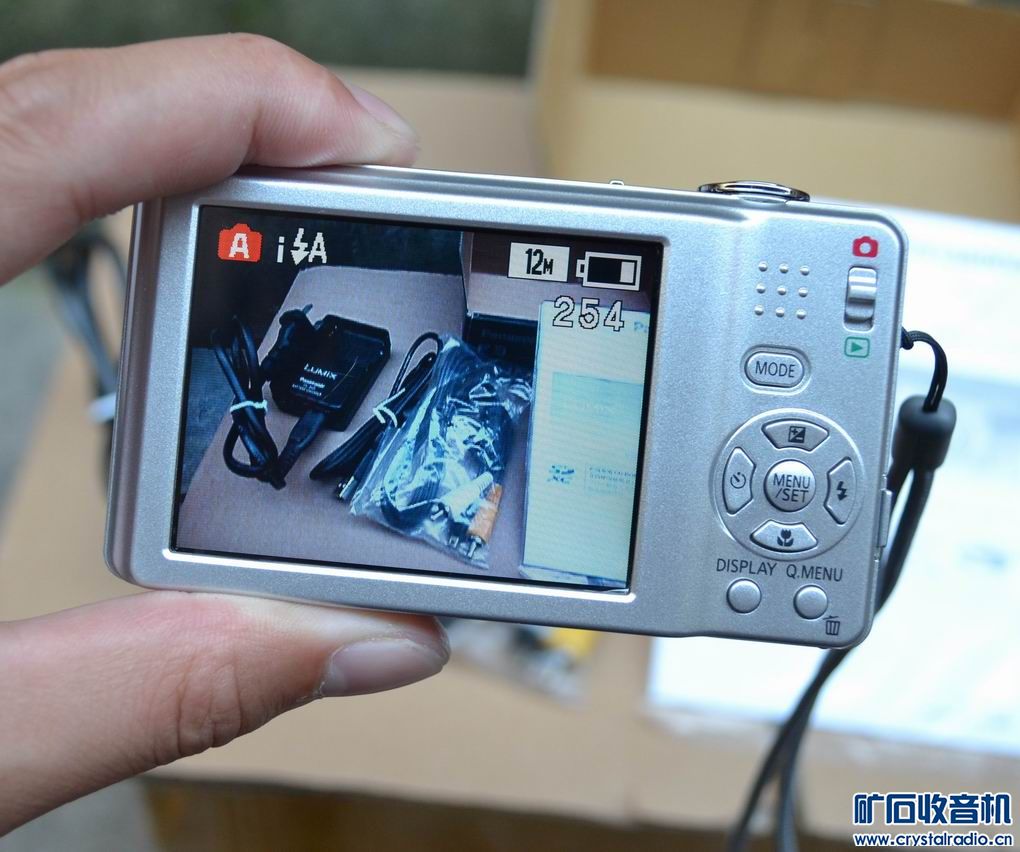 带包装盒说明书附件齐全的松下DMC-F3数码相