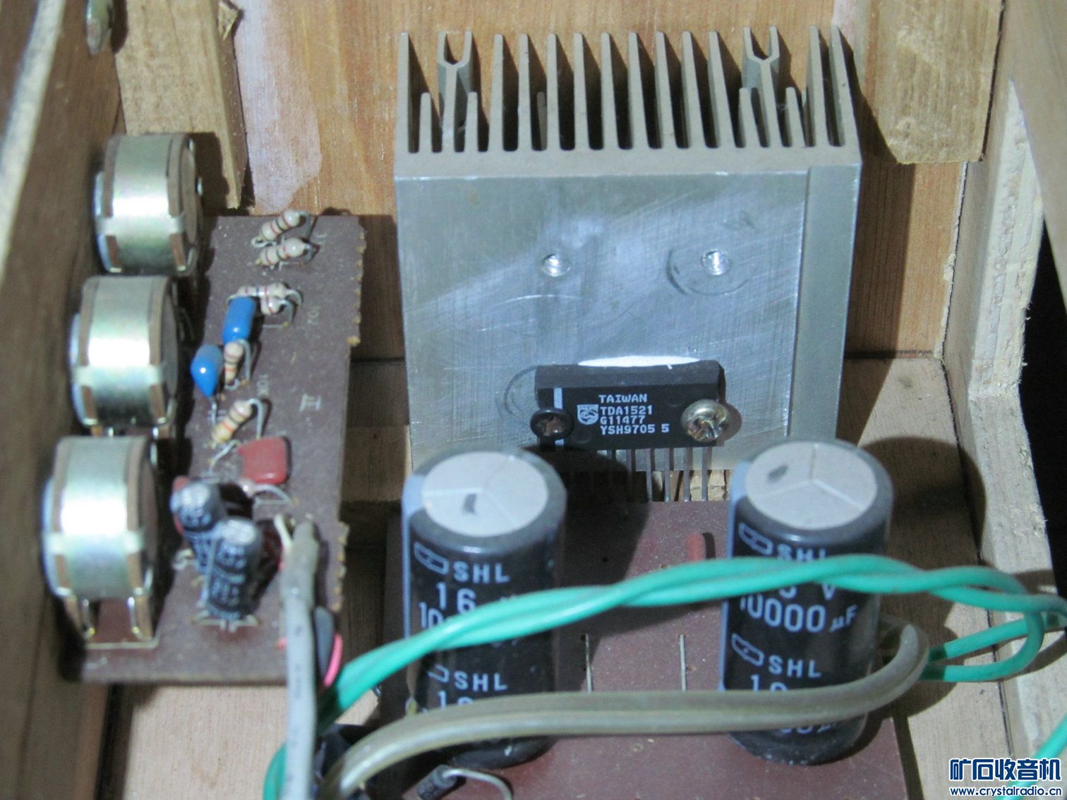 双TDA1521并联功放制作成功,正在听ing - 矿石