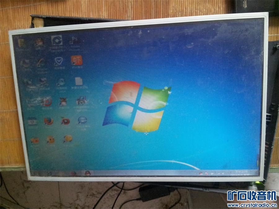 液晶显示器,碎屏电视,音响喇叭杂碎 - 〓新人交