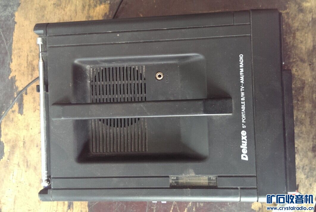 出福特车机,迷你黑白电视机,SONY随身听,维修