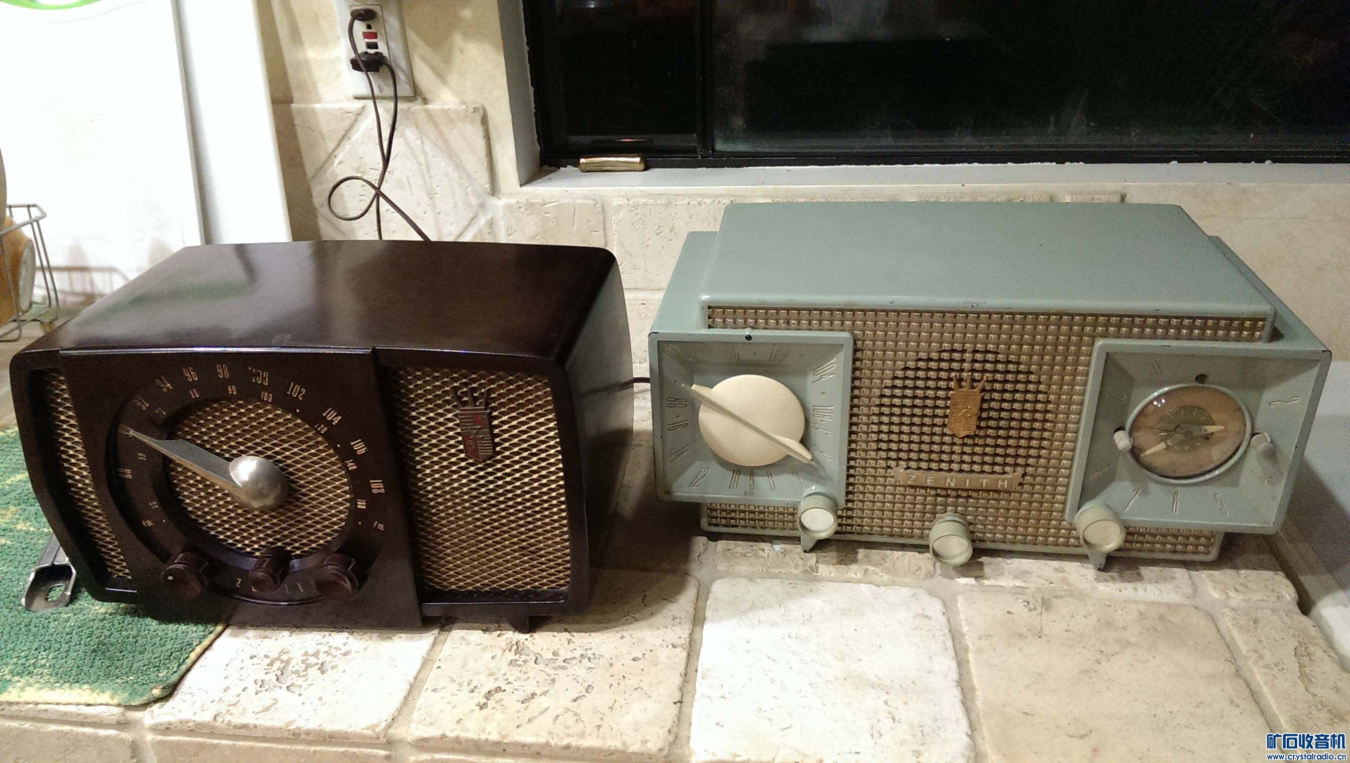 ---【美国50年代ZENITH珍妮丝电子管收音机】