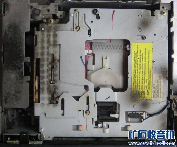 车上的东西 飞利浦摇头cd机,道奇原车喇叭,奔驰原车功放高清图片