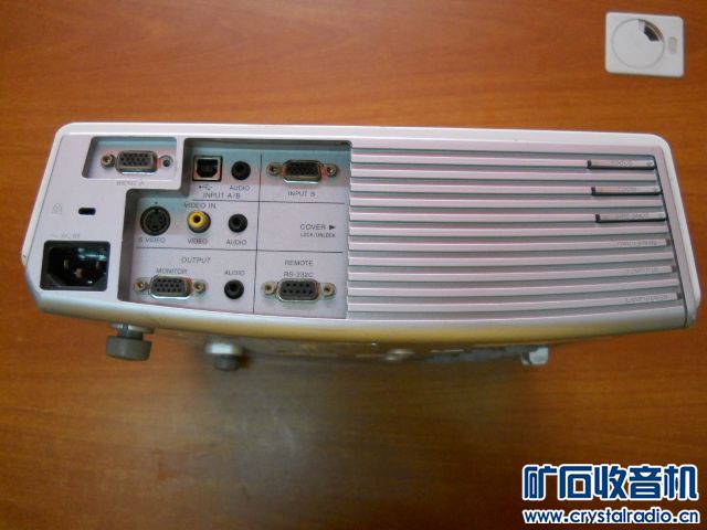 索尼投影机VPL-CX80 3000流明机器 电动镜头