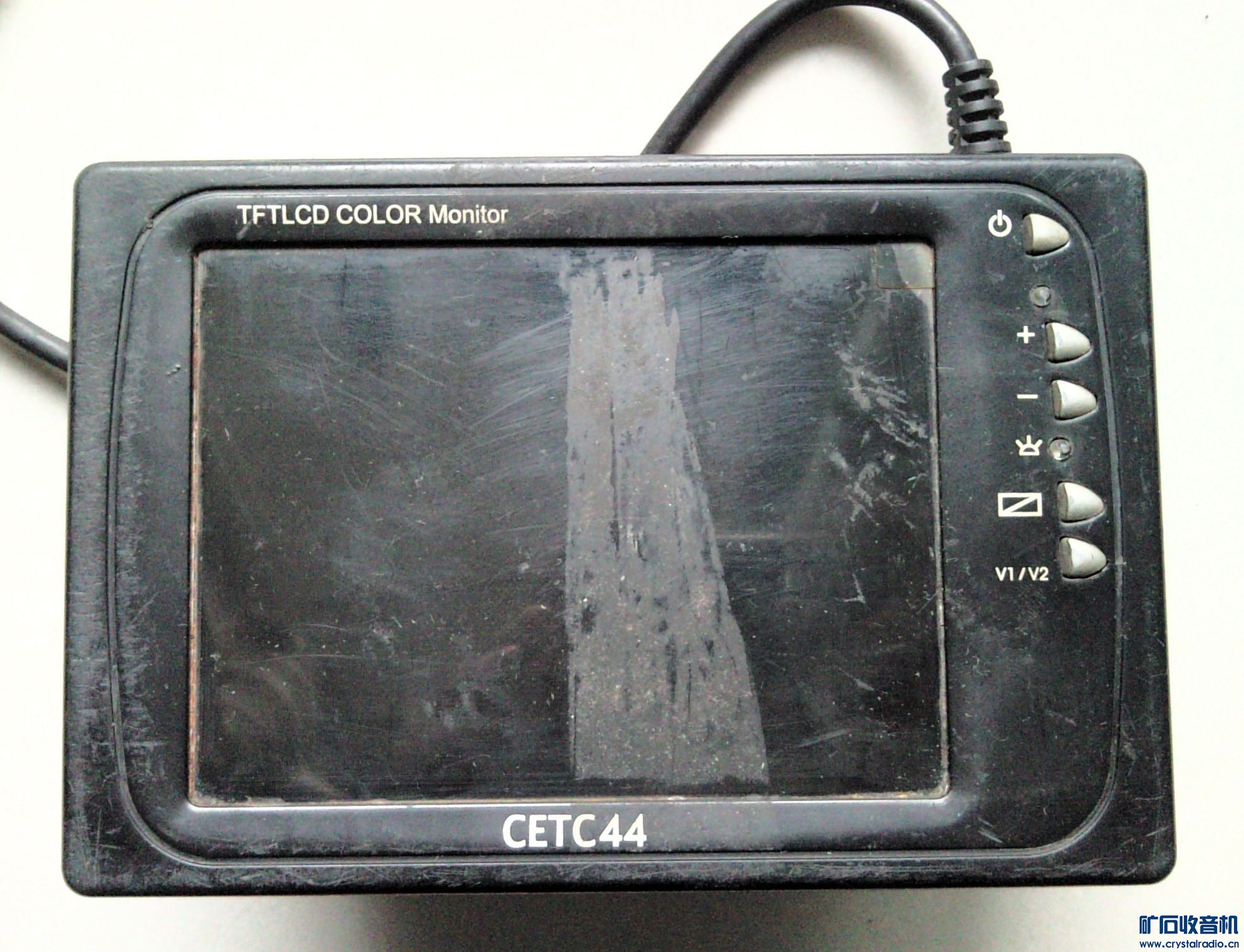 5.6英寸小液晶显示器带安装支架40元,双天线路