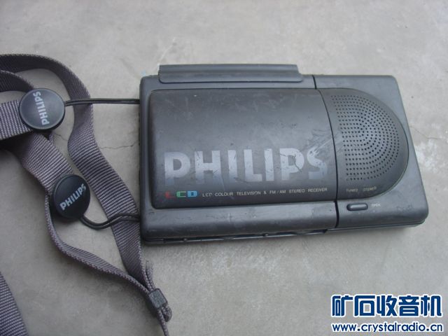 两个小玩意,日本产飞利浦3寸电视带FM,SONY