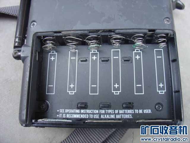 两个小玩意,日本产飞利浦3寸电视带FM,SONY