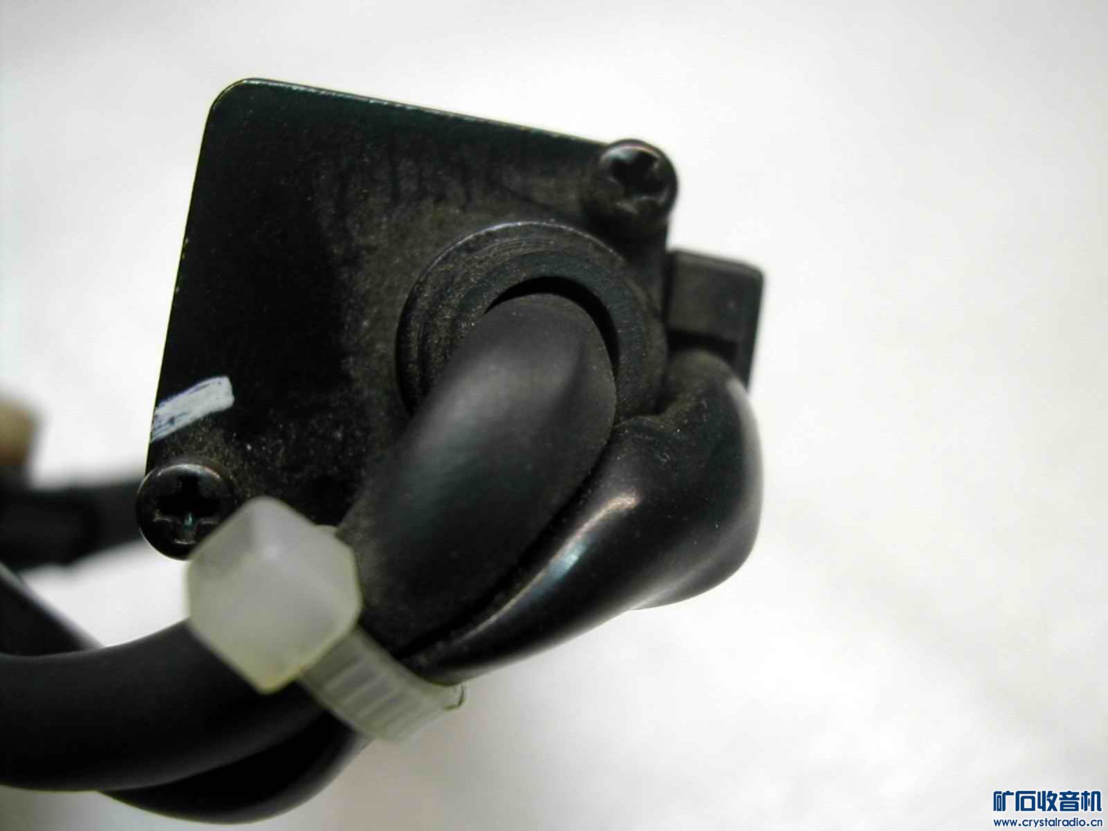 KPX-61205B蜂呜器,GR2032扭扣电池,二个