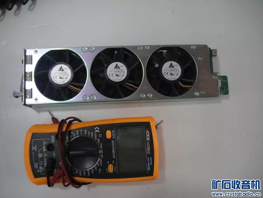 203052foikk6w9iyuwy9c9.jpg