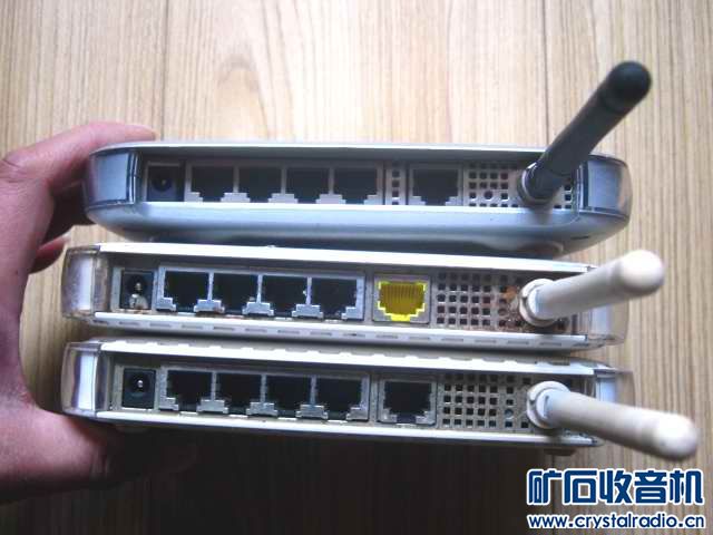 三部网件无线路由器包好50包快 三个对讲机可