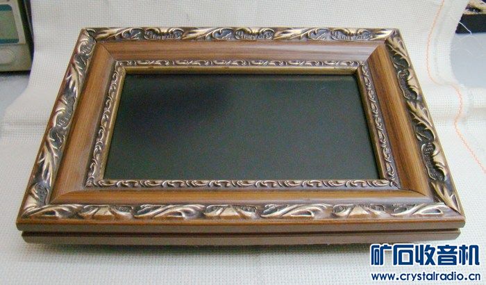 腾地方出有液晶屏的便携式DVD播放器,电脑笔