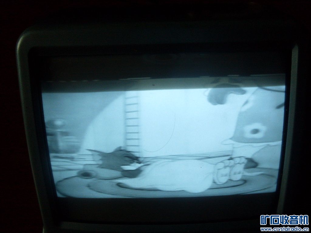 带包装的6寸黑白电视机 - 〓器材友情交换