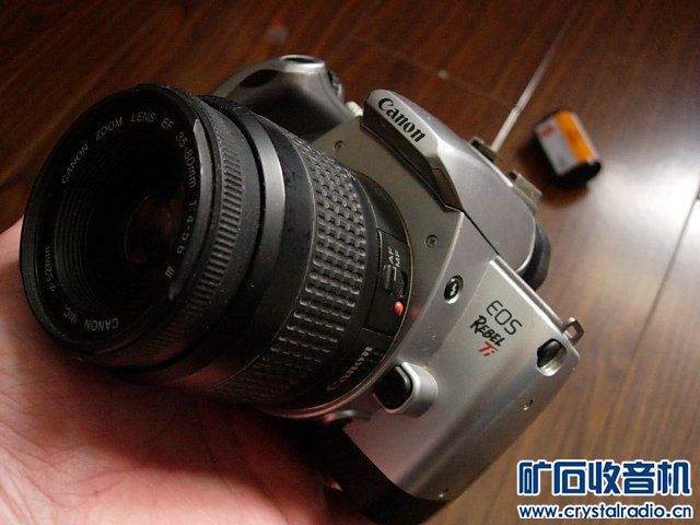 佳能EOS胶片自动对焦配35-80mmEF镜头,性能