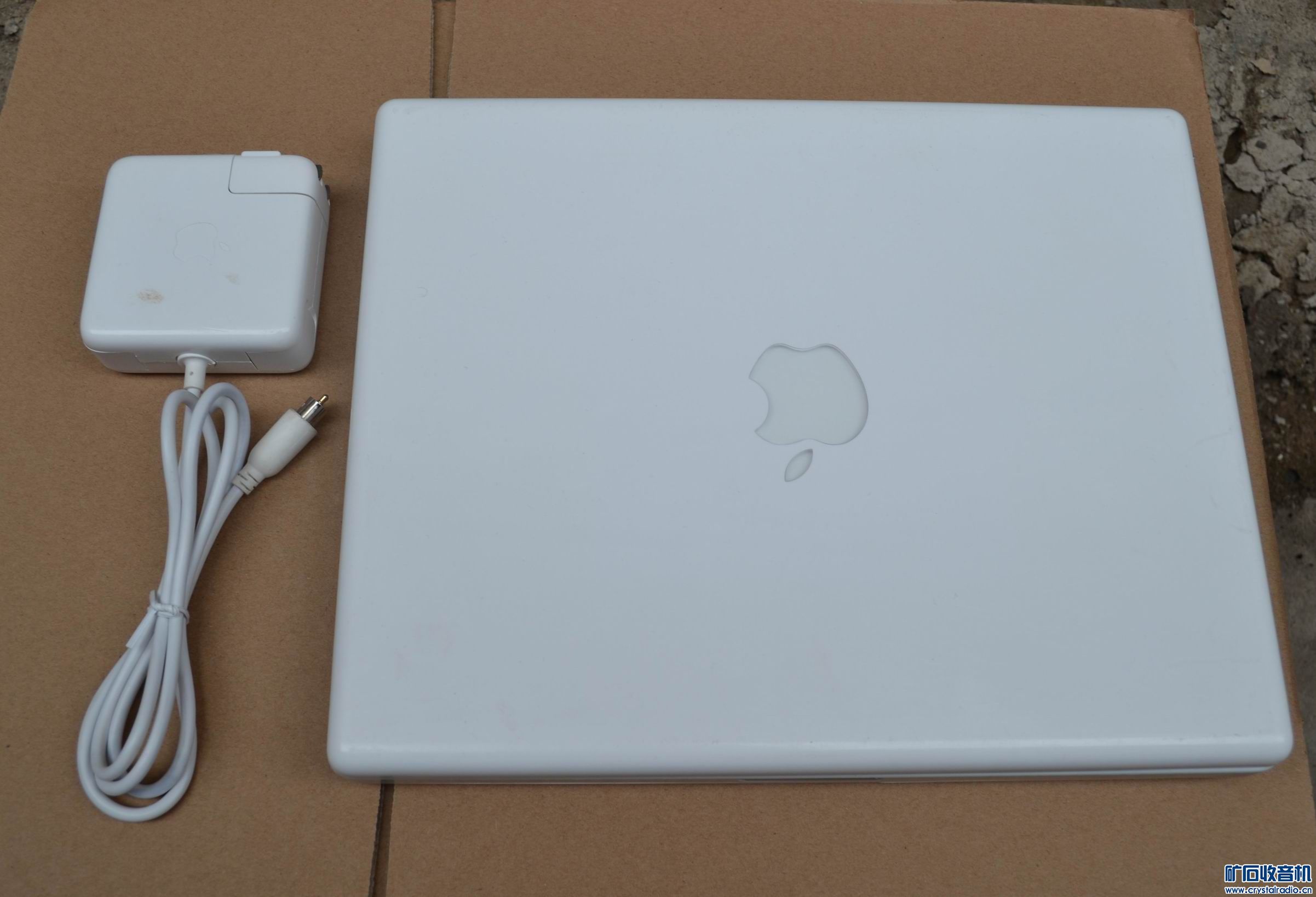 苹果专卖,苹果老款笔记本,ipad1代,ipod video播