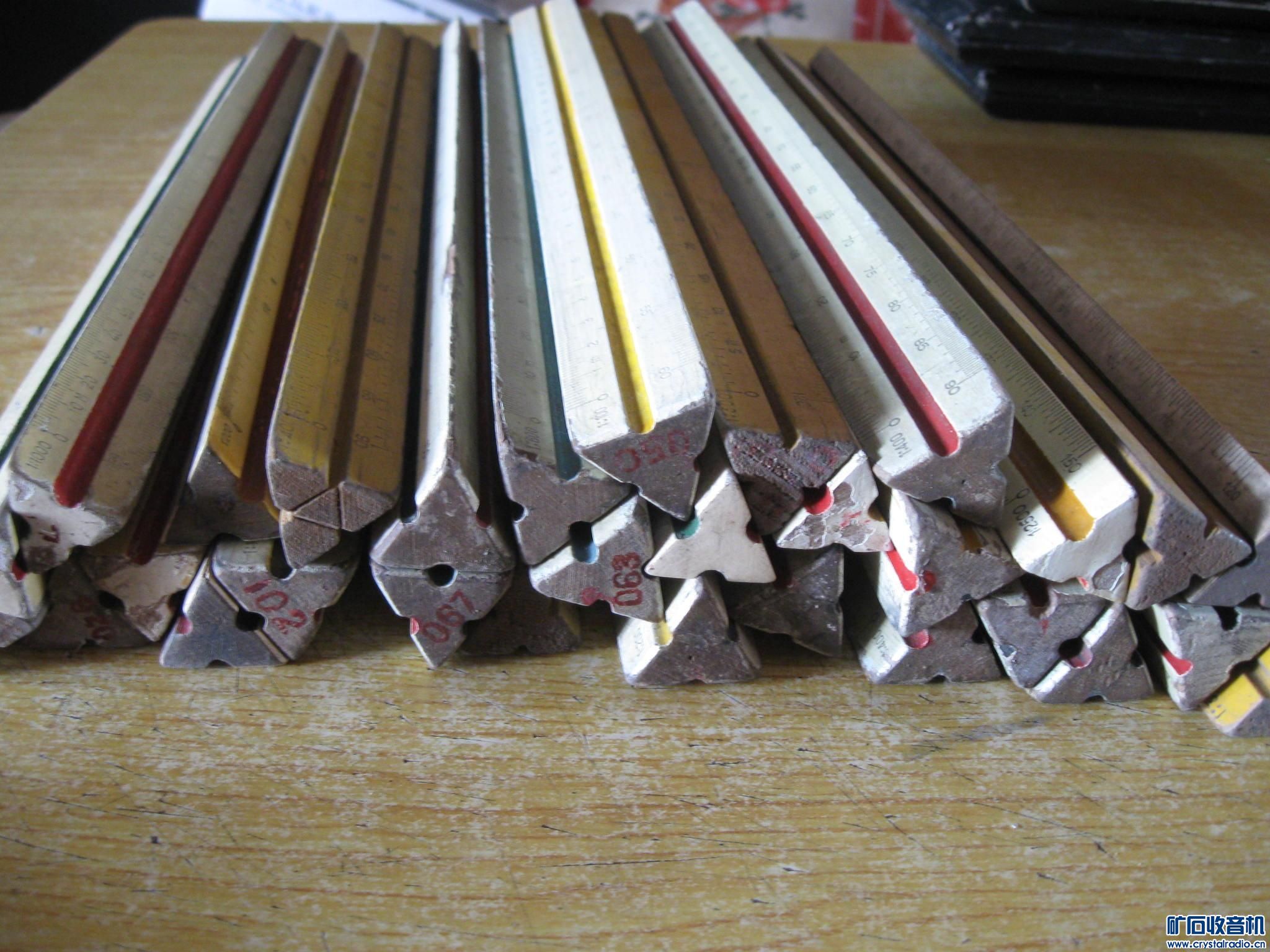 2000W自藕调压器的绕组 圆规 大量绘图用三棱