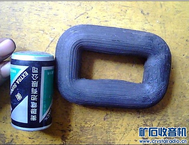 》 出二极管三极管 电阻 电容 环牛 电子管管座