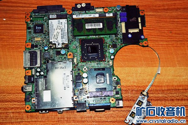 笔记本怎么换主板 082355lzknlqeokmmejw5q.jpg