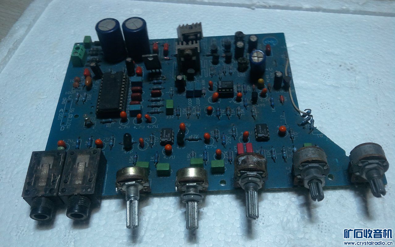 建伍唱机,两个光猫,HP集显主板送CPU,内存,3