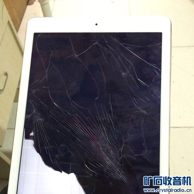 内屏碎的ipad air2 - 〓新人交换专区〓 - 矿石收