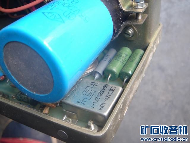 095853u1fe3eqb13iw3eze.jpg