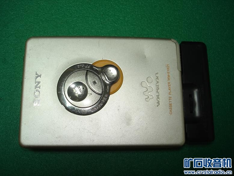 SONY EX621磁带单放机40元配没有盖的电池